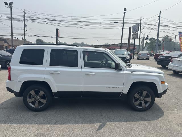 2015 Jeep Patriot Latitude photo 3