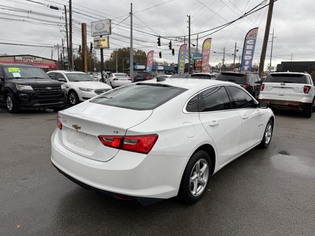 2016 Chevrolet Malibu 1FL photo 4