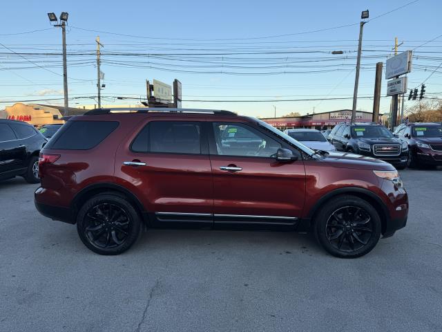 2014 Ford Explorer XLT photo 3